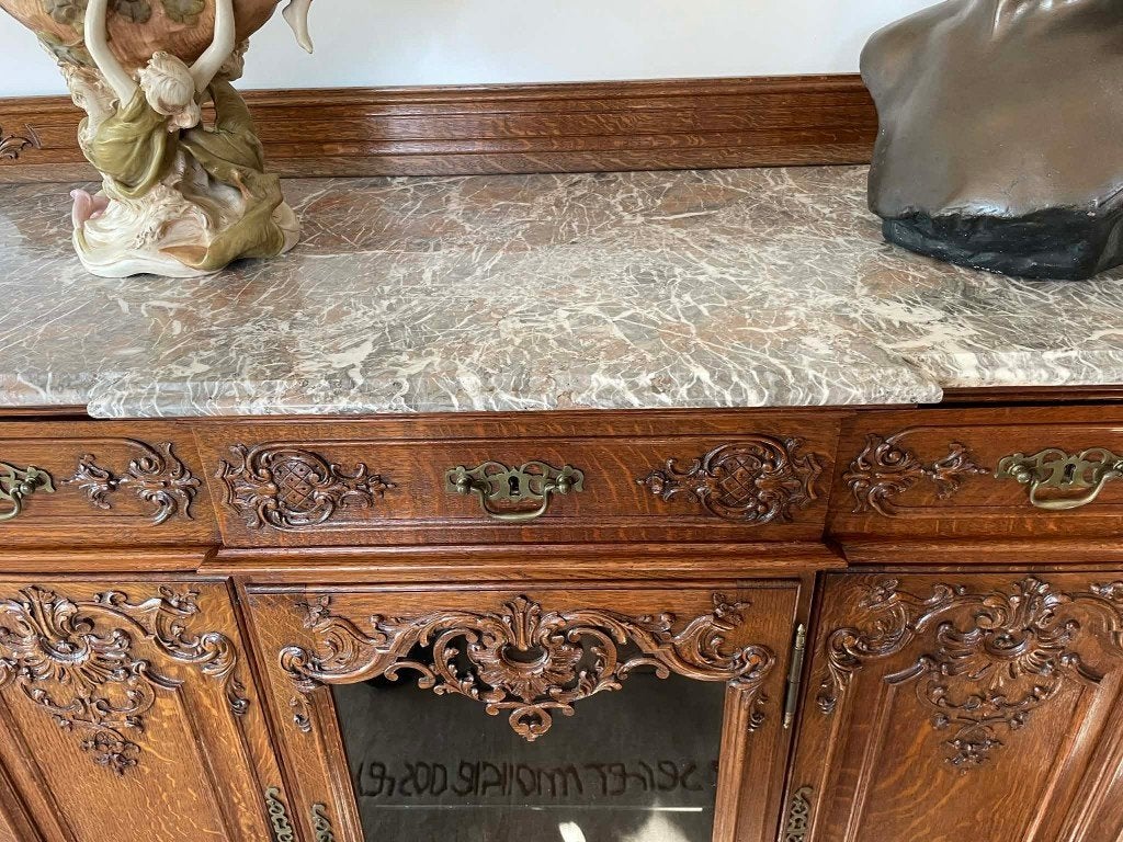 Luikse zilverkast, dressoir ., Ophalen