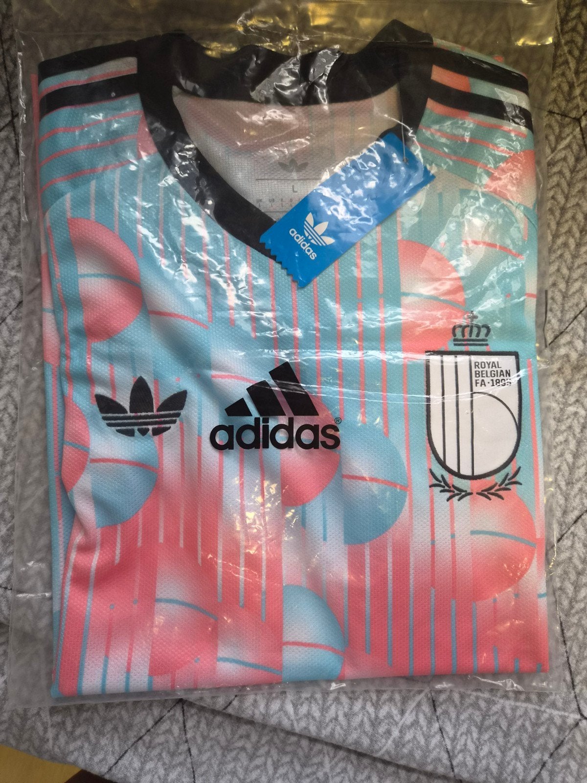 voetbaltrui België Adidas, Vêtements | Hommes, T-shirts, Neuf, Enlèvement ou Envoi, Taille 52/54 (L), Adidas