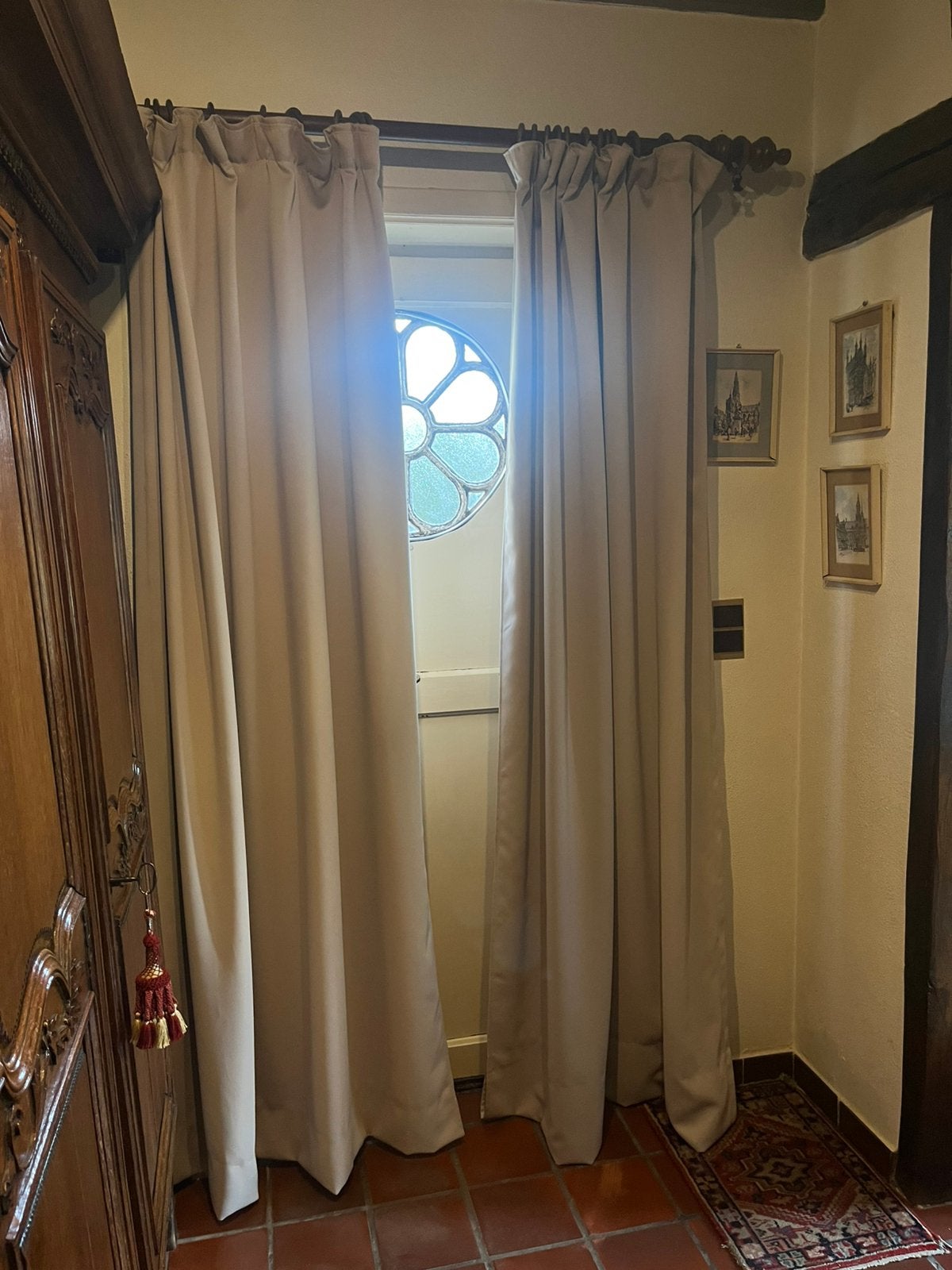 2 beige gordijnen, Ophalen, Gebruikt, 220 cm, Beige