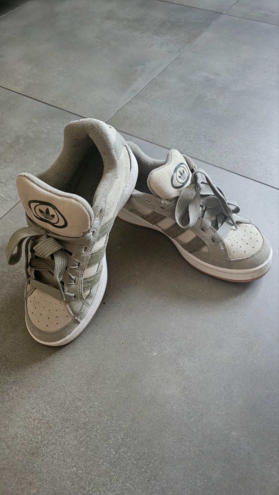 Adidas campus sneaker maat 42 2/3, Kinderen en Baby's, Babykleding | Schoentjes en Sokjes, Ophalen of Verzenden, Zo goed als nieuw