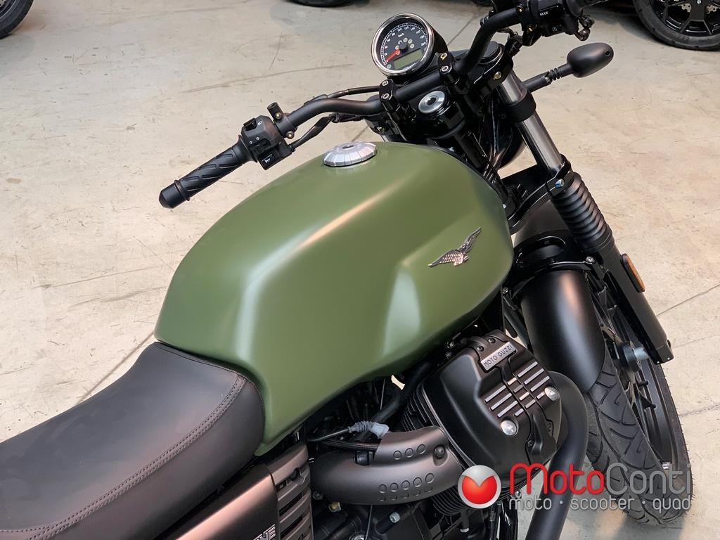 Moto Guzzi V7 III Stone E5+ [-5%] [Fijn .0%], Nieuw, Bedrijf, Meer dan 35 kW, Overig