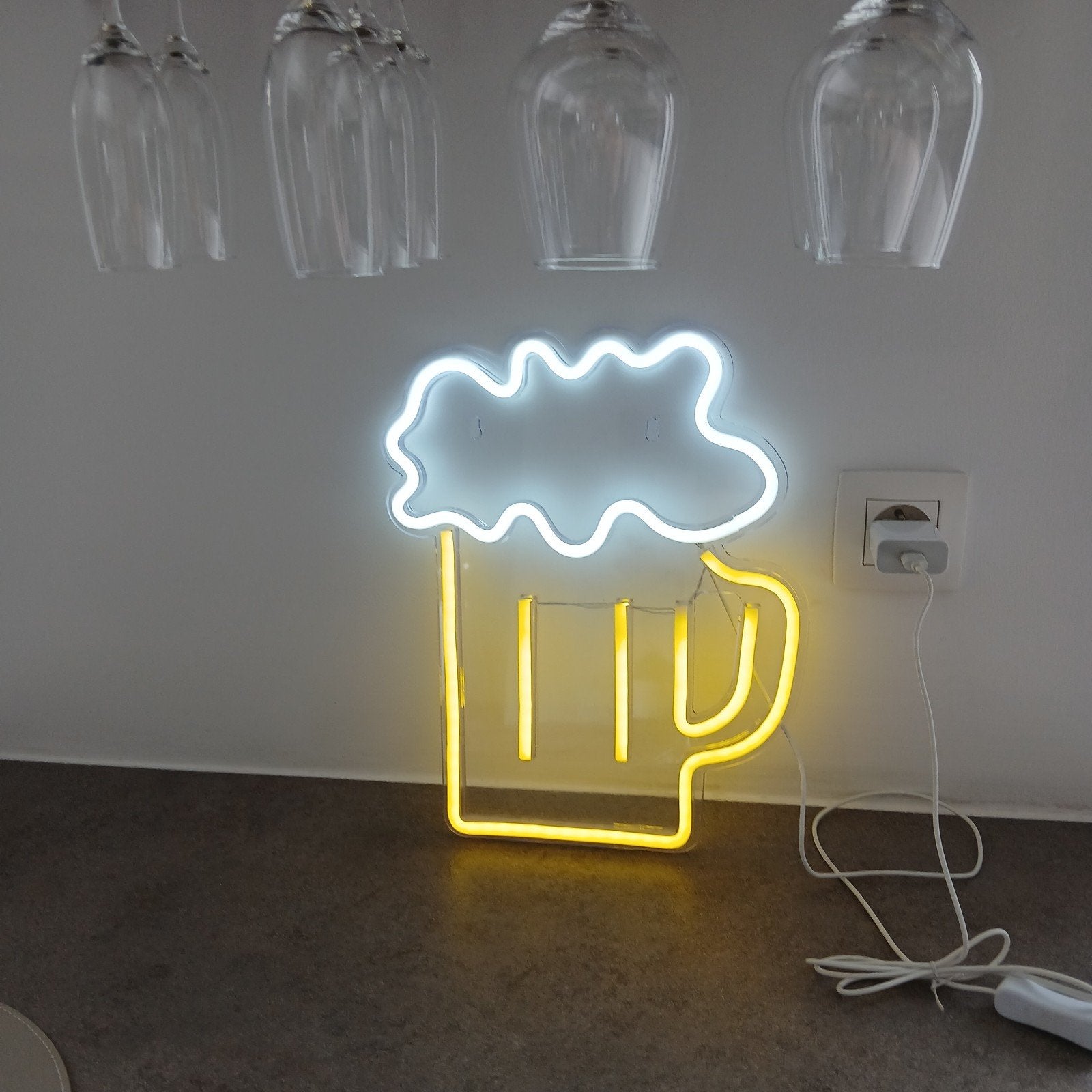 neon bierglas (30cm) ideaal voor mancave, Ophalen