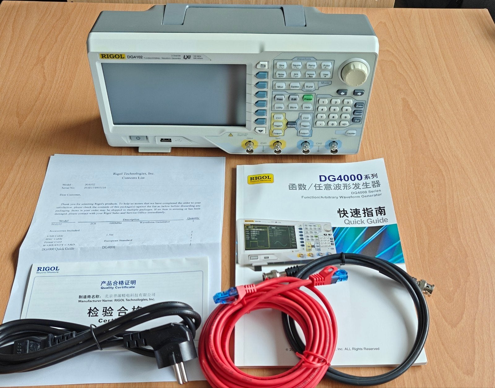 RIGOL Waveform Generator DG4102, Ophalen of Verzenden, Zo goed als nieuw