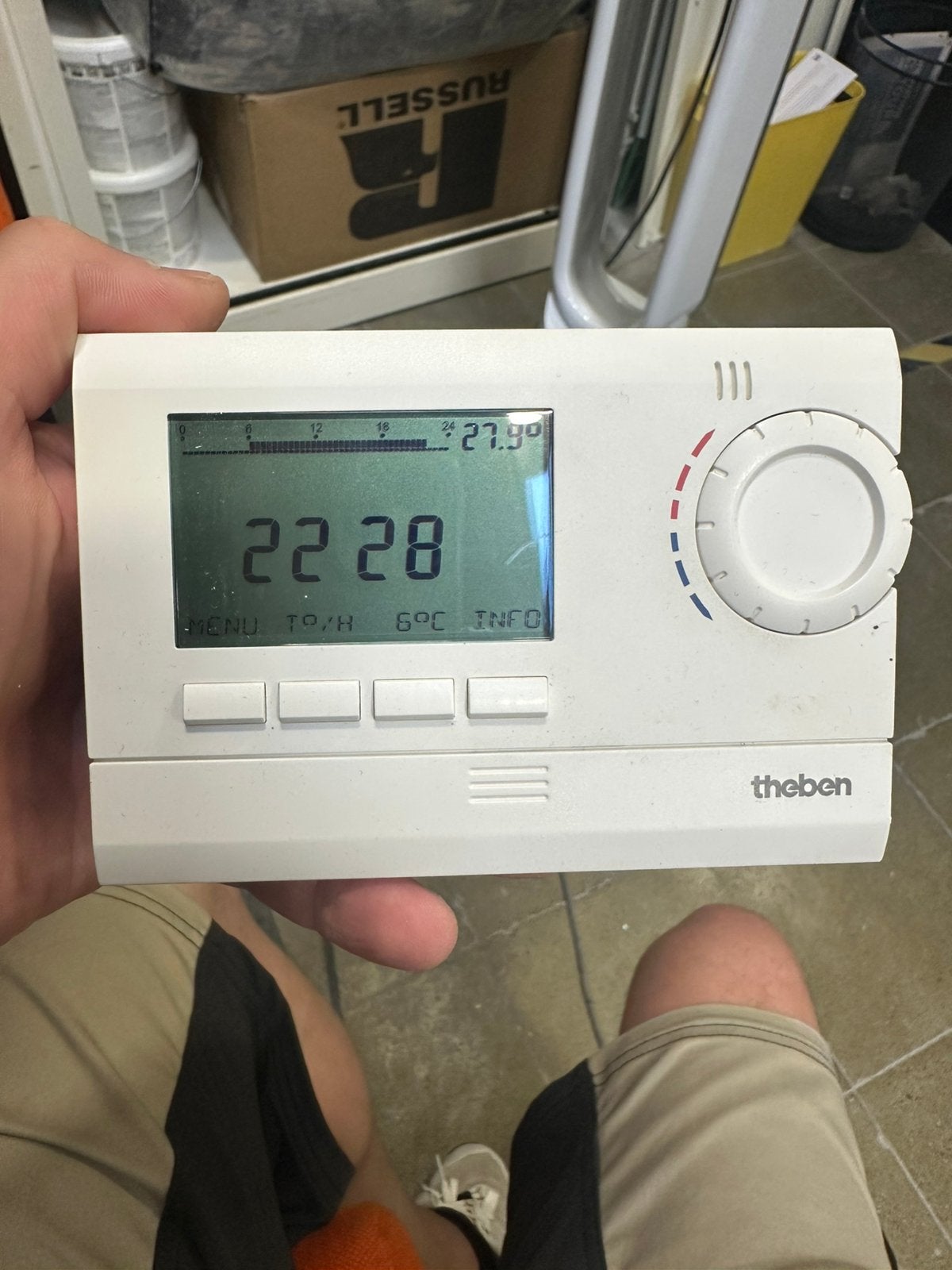 Thermostat programmable Theben RAMSES 811 Top 2, Enlèvement, Utilisé