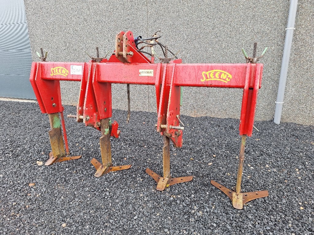 Steeno diepgronder / erosieploeg VZD 300, Ophalen, Akkerbouw, Grondbewerking