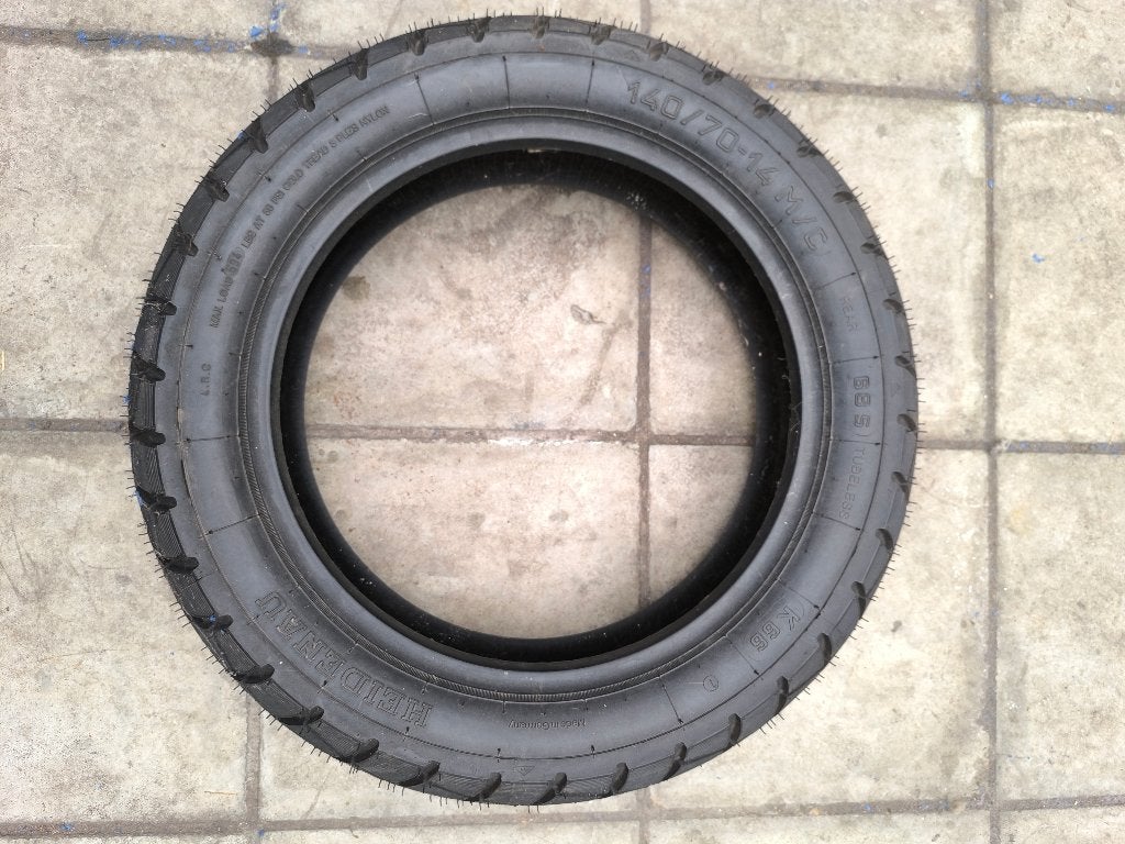 Pneu scooter, Vélos & Vélomoteurs, Enlèvement, Neuf, Autres types