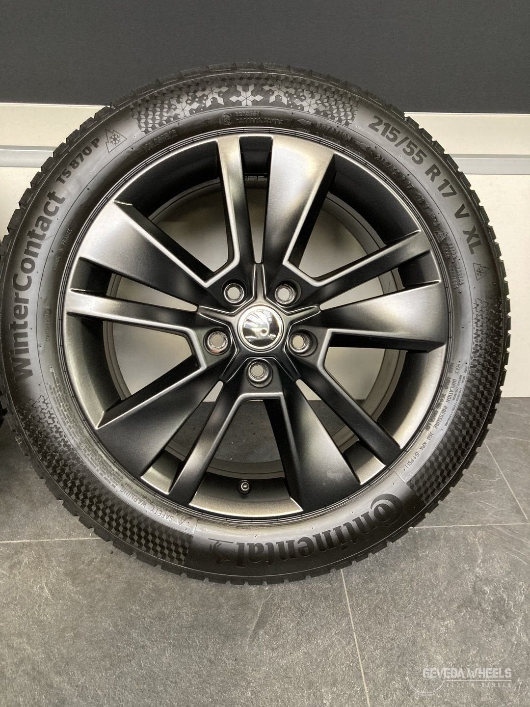17” originele Skoda Karoq velgen + winterbanden 5x112 57A601, Auto-onderdelen, Banden en Velgen, -, -, Banden en Velgen, 17 inch