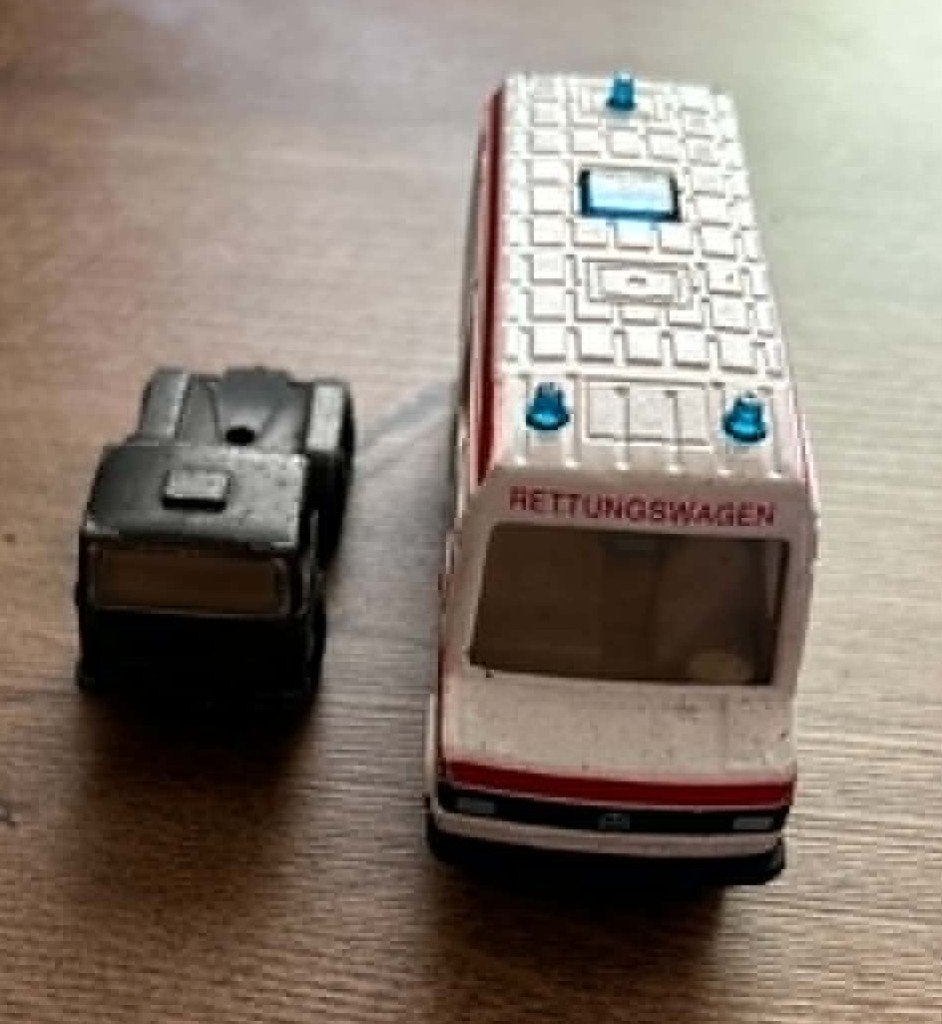Lot de voitures Mercedes miniatures, Envoi, Utilisé
