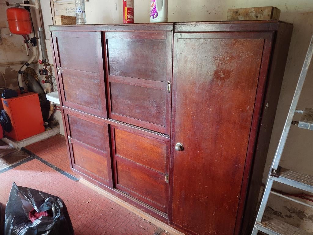Grote oude houten kast met schuifdeuren - vintage, Huis en Inrichting, Kasten | Kleerkasten, Ophalen