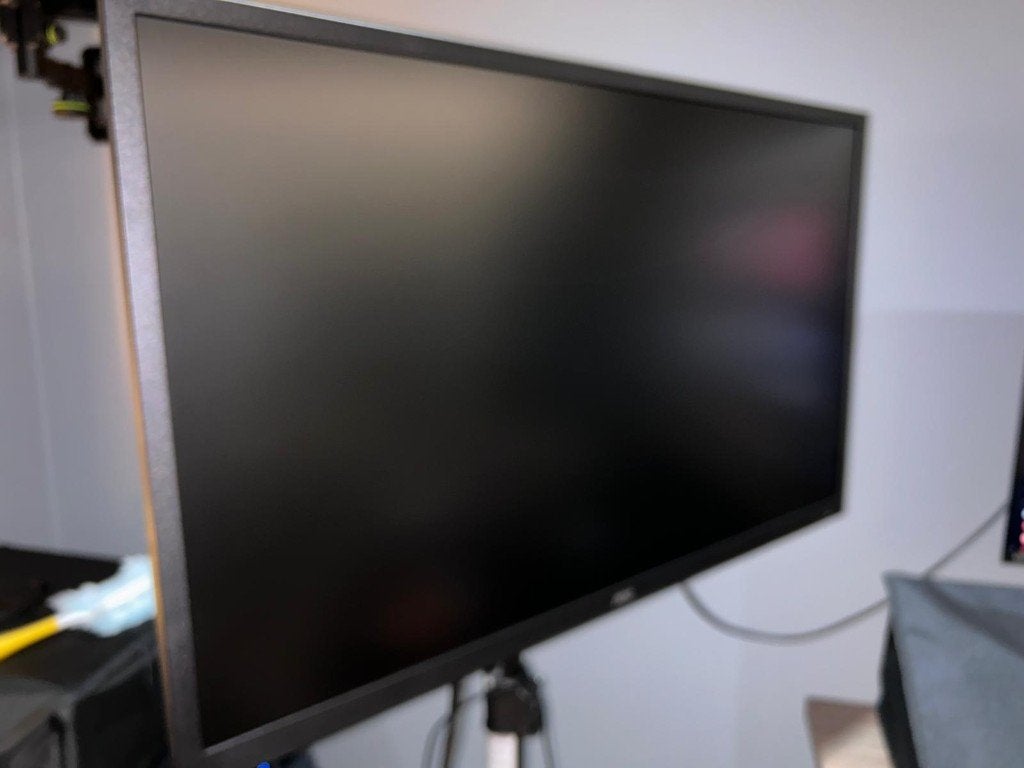 AOC Q32E2N 31,5 inch QHD Monitor + stand, Computers en Software, Monitoren, 3 tot 5 ms, AOC, Ophalen of Verzenden, Zo goed als nieuw