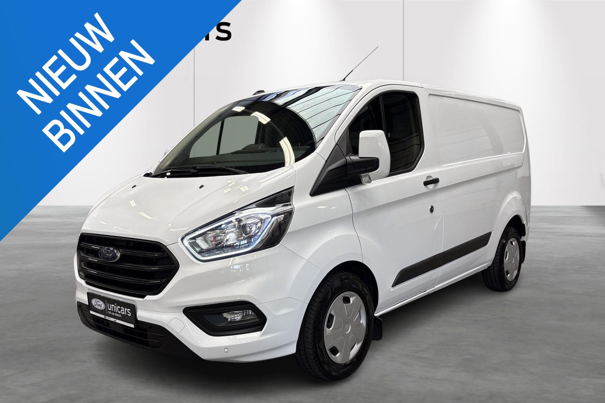 Ford Transit Custom 320S 2.0TD130Pk/96Kw M6 FWD Ambiente NIE, Auto's, Voorwielaandrijving, Stof, Euro 6, 2500 kg