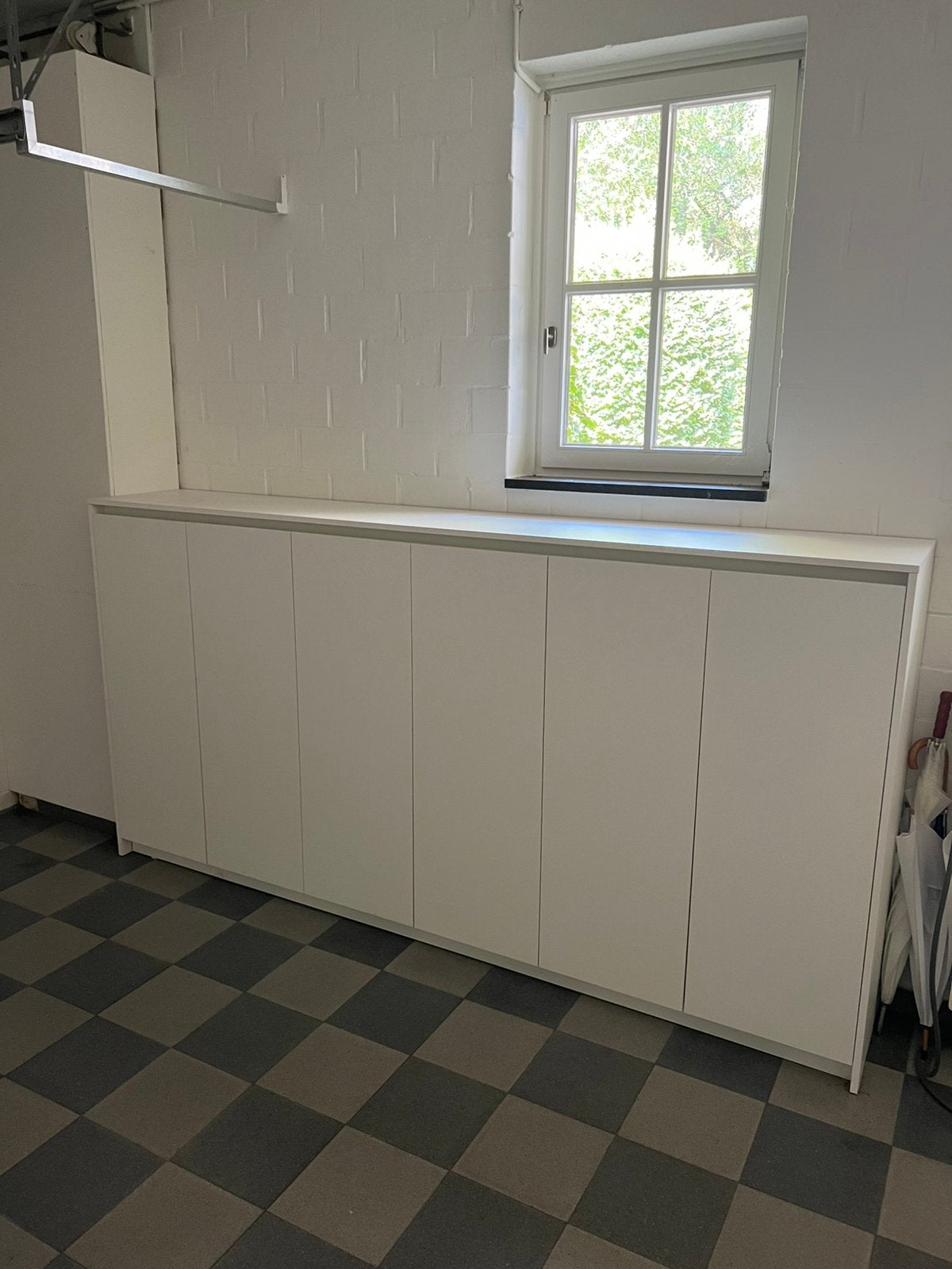 Ladekast kast berging formica, Ophalen