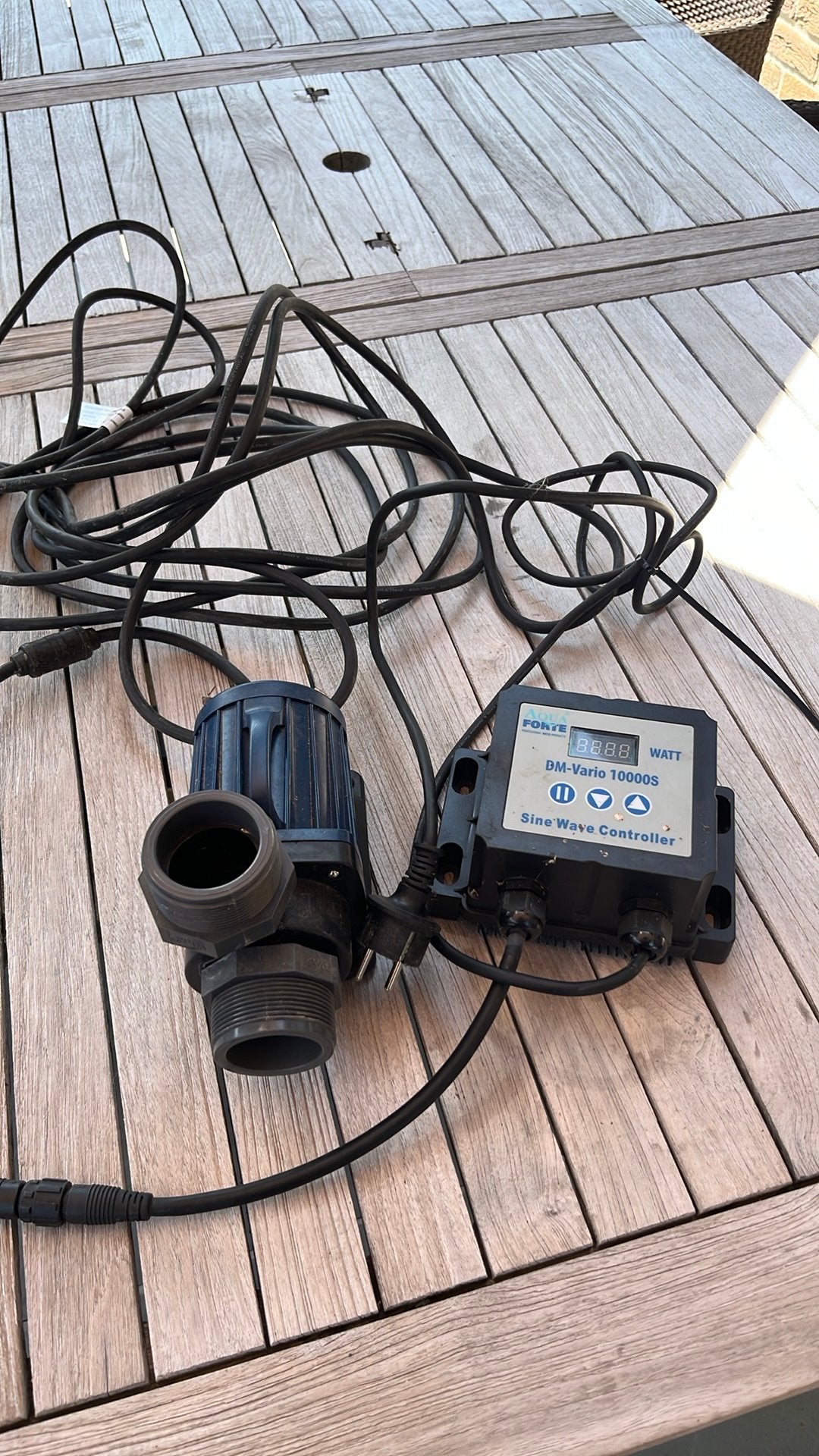 Vijverpomp DM vario 10000, Tuin en Terras, Vijver-toebehoren, Ophalen, Gebruikt, Vijverpomp