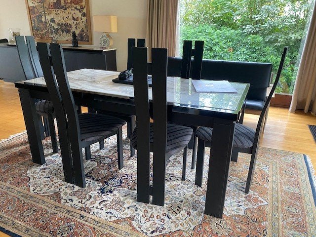 Komplete tijdloze eettafelset met wit marmeren blad, Ophalen, Zo goed als nieuw, Tijdloos, 6 tot 8 stoelen
