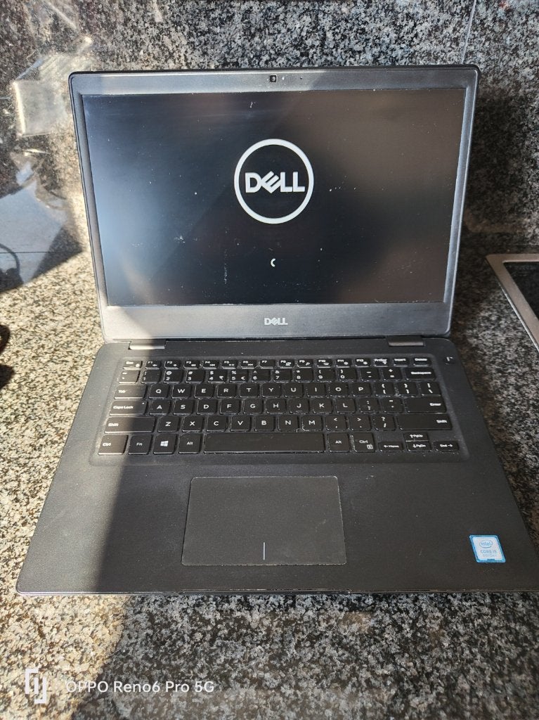 Dell Latitude 3400 laptop ,perfect werkende staat, 256 GB, 2 tot 3 Ghz, 8 GB, Ophalen of Verzenden