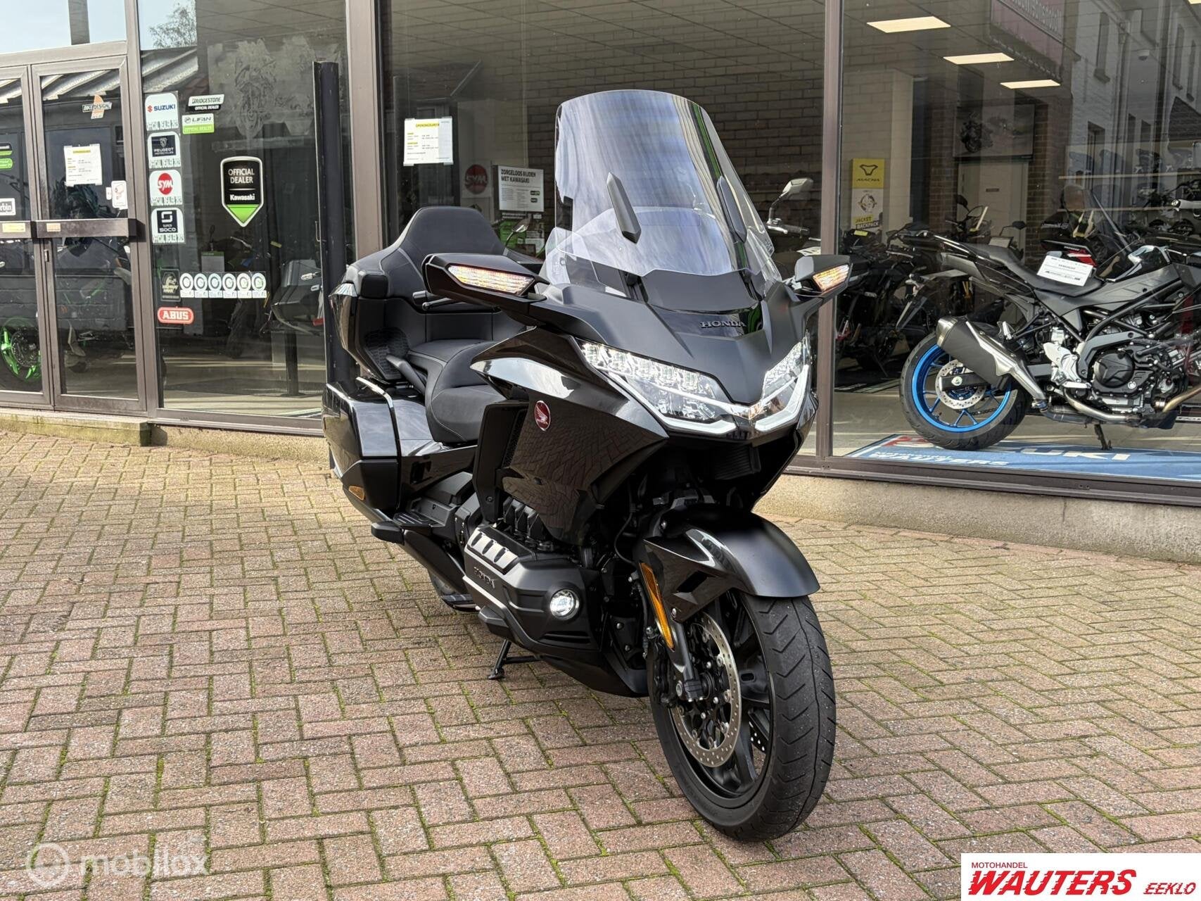 Honda GL1800 Goldwing Touring Deluxe 12000KM, Motos, Tourisme, Entreprise, Occasion, Poignées chauffantes