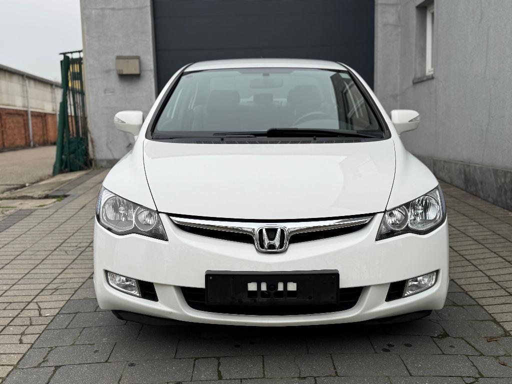HONDA CIVIC 1.3 BENZINE 2007 AUTOMAAT 69000 KM GOEDE STAAT, Auto's, Honda, Automaat, 4 cilinders, Wit, Bedrijf