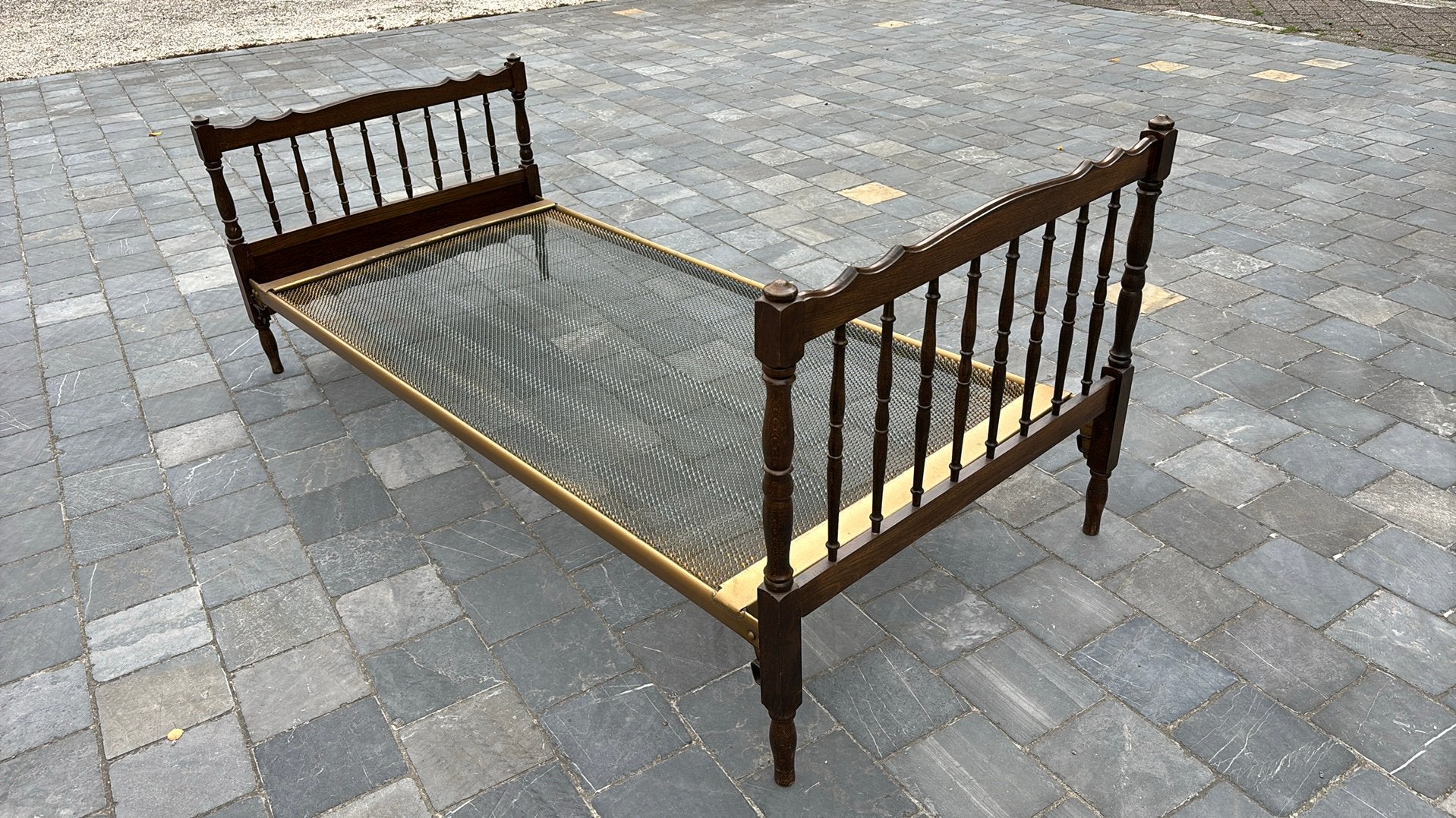 Charmant retro eenpersoons bed, Ophalen, Gebruikt, 90 cm, Eenpersoons