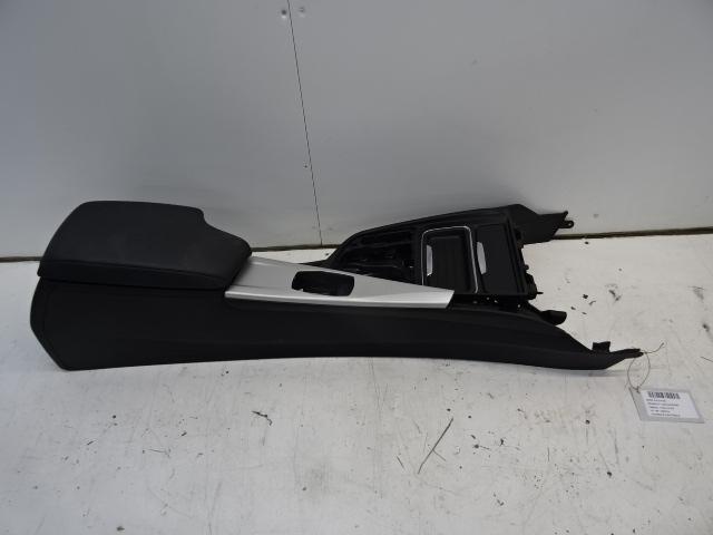 CONSOLE CENTRALE BMW 3 serie (F30) (01-2011/10-2018), Utilisé, BMW