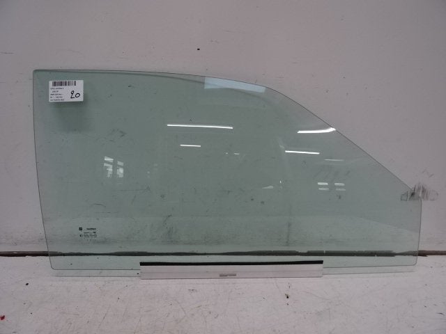 VITRE AVANT DROITE Astra F (53 / 54 / 58 / 59) (90414618), Opel, Opel Automobile GmbH, Utilisé, Kontakt-opel@opel.com