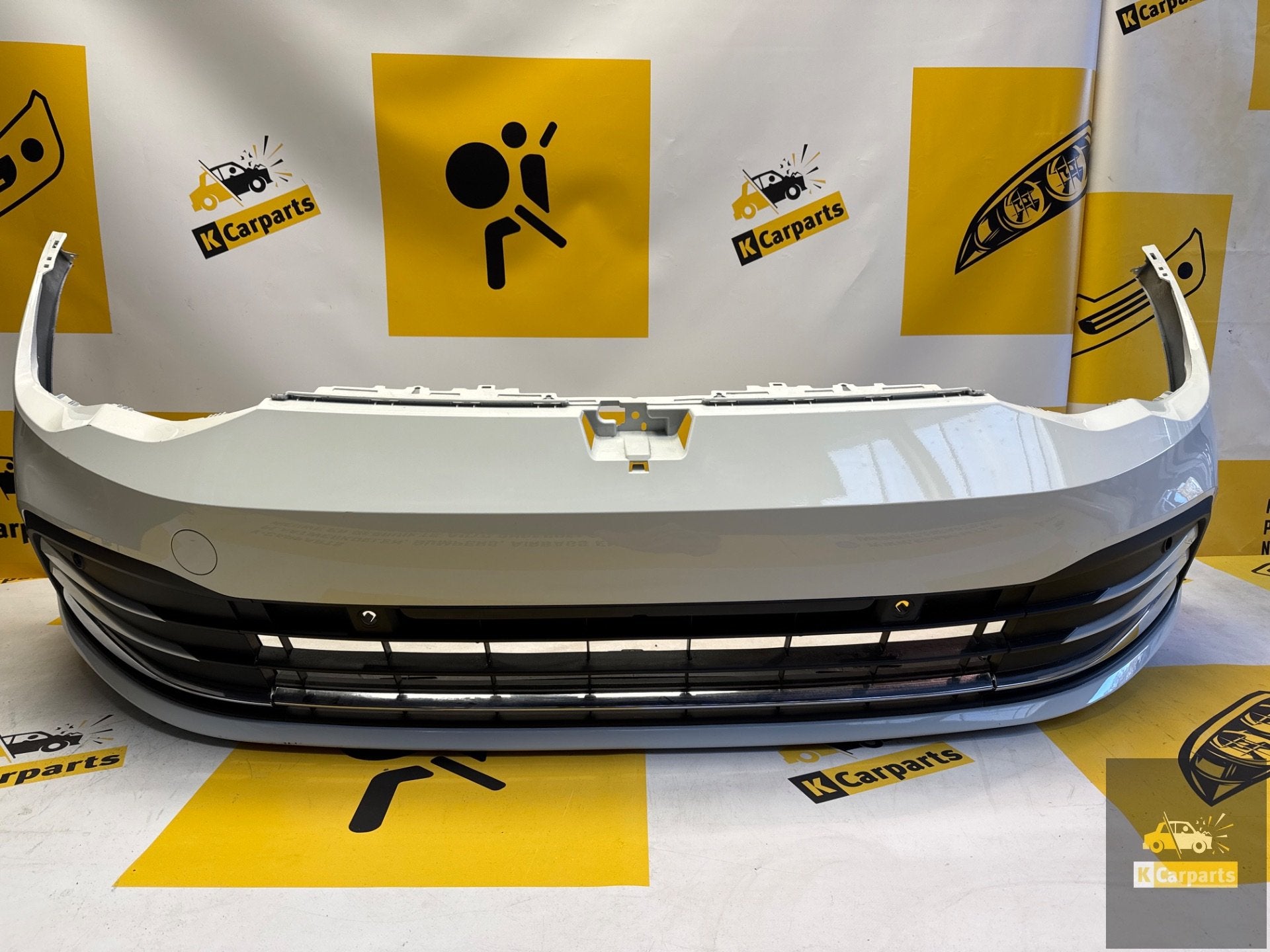 Volkswagen Golf 8 VIII Voorbumper LC9A 5H0807221H Origineel, Info@fabrikant.eu, Bumper, Fabrikant BV, Gebruikt