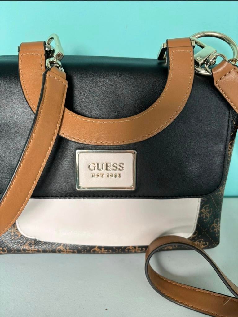 Handtas guess, nooit gebruikt, enkel afhalen 3806.velm, Enlèvement, Sac à main