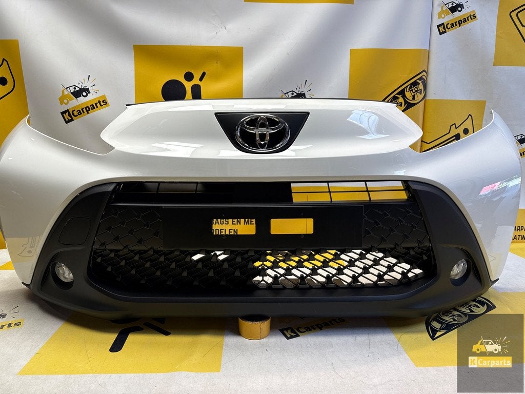 Pare-chocs avant d'origine pour Toyota Aygo X complet, 52119, Info@fabrikant.eu, Fabrikant BV, Pare-chocs, Fabrikantstraat 1
1000 AA  Amsterdam, NL