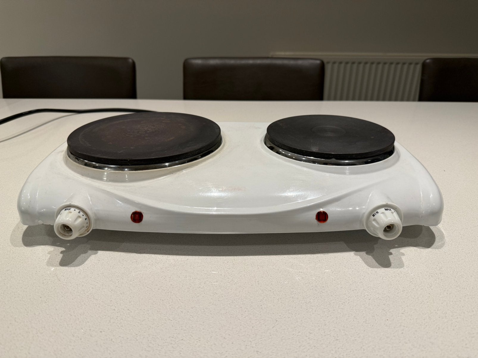 Cuisinière électrique avec 2 brûleurs, Electroménager, Enlèvement, Utilisé, Électrique, 3 zones de cuisson ou moins