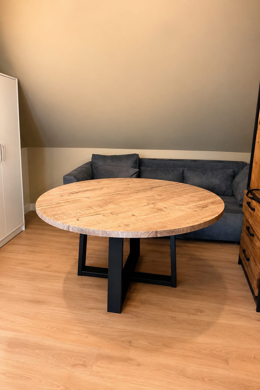 Eettafel en boekenkast in zeer goede staat, Enlèvement, Comme neuf