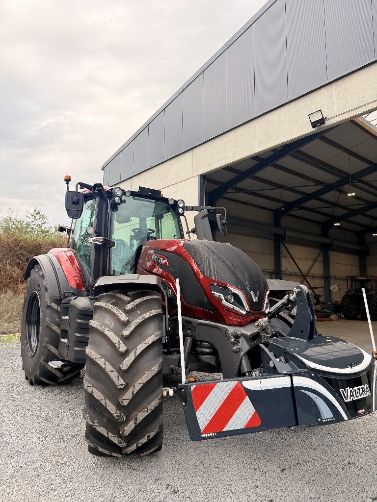 Tracteur Valtra A105 et T215 neuf de stock, Ophalen