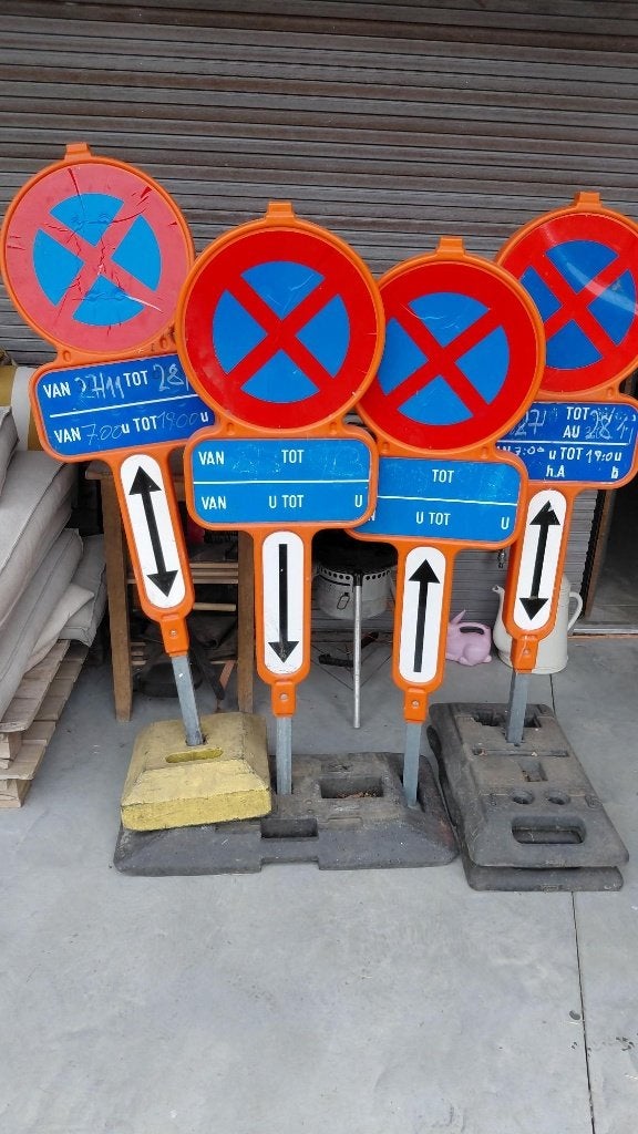 Verkeersbord, Doe-het-zelf en Bouw, Overige Doe-Het-Zelf en Bouw, Ophalen, Zo goed als nieuw