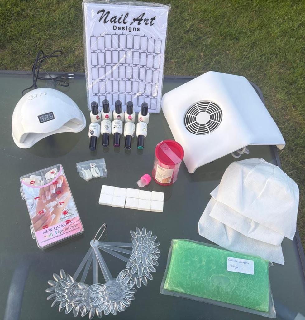 Set semi-permanente nagellak, alles is gloednieuw!, Diversen, Rommelmarktspullen, Nieuw, Ophalen of Verzenden