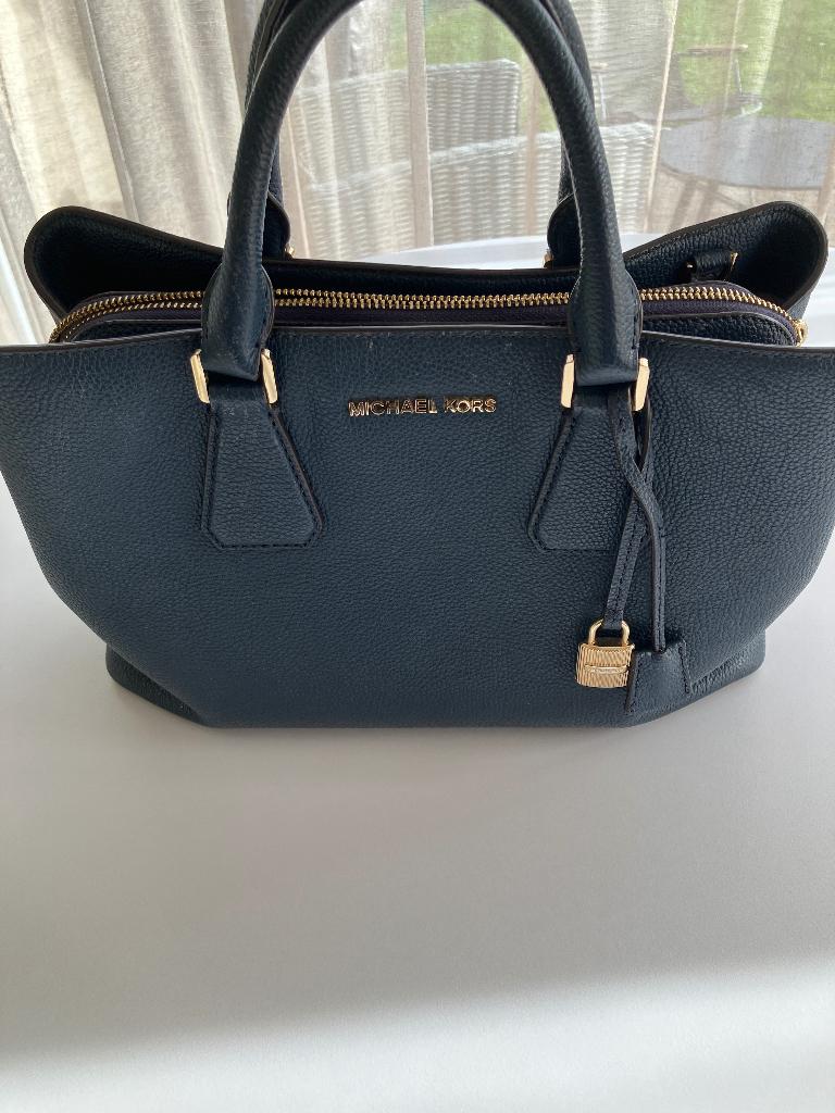 Handtas Michael Kors - blauw - ook met lange riem, Handtassen en Accessoires, Tassen | Damestassen, Ophalen of Verzenden, Gebruikt