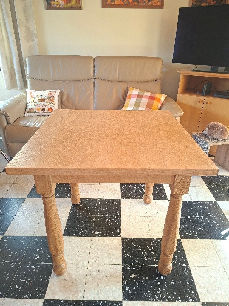 Table carrée 80 cm, Maison & Meubles, 50 à 100 cm, Enlèvement, 50 à 100 cm, Autres essences de bois