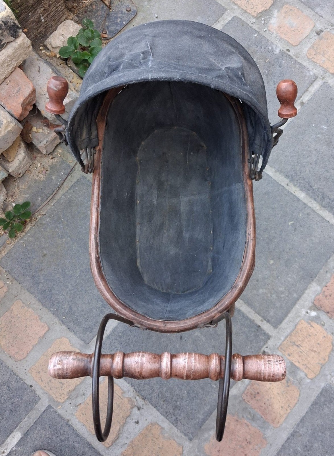 poppenwagen, Ophalen