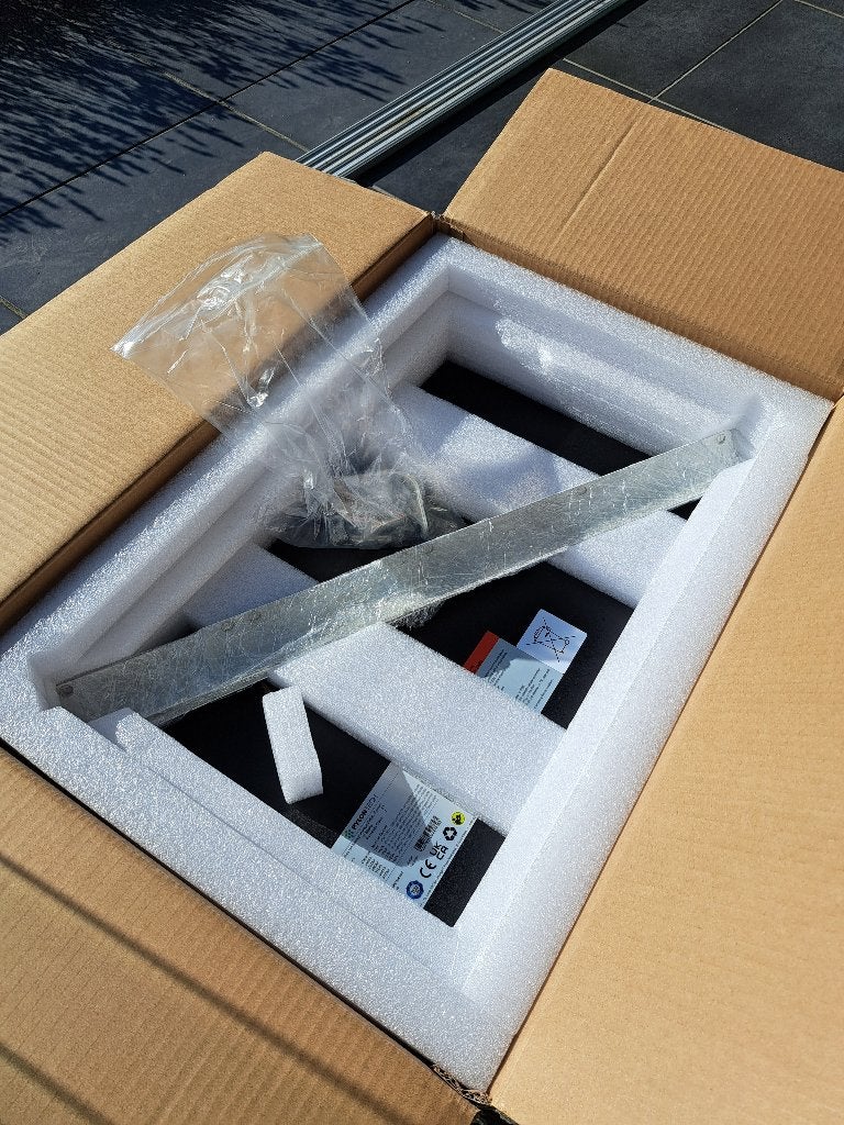 Pylontech Force L1 BMS / BMU + vloerplaat, Doe-het-zelf en Bouw, Ophalen, Nieuw