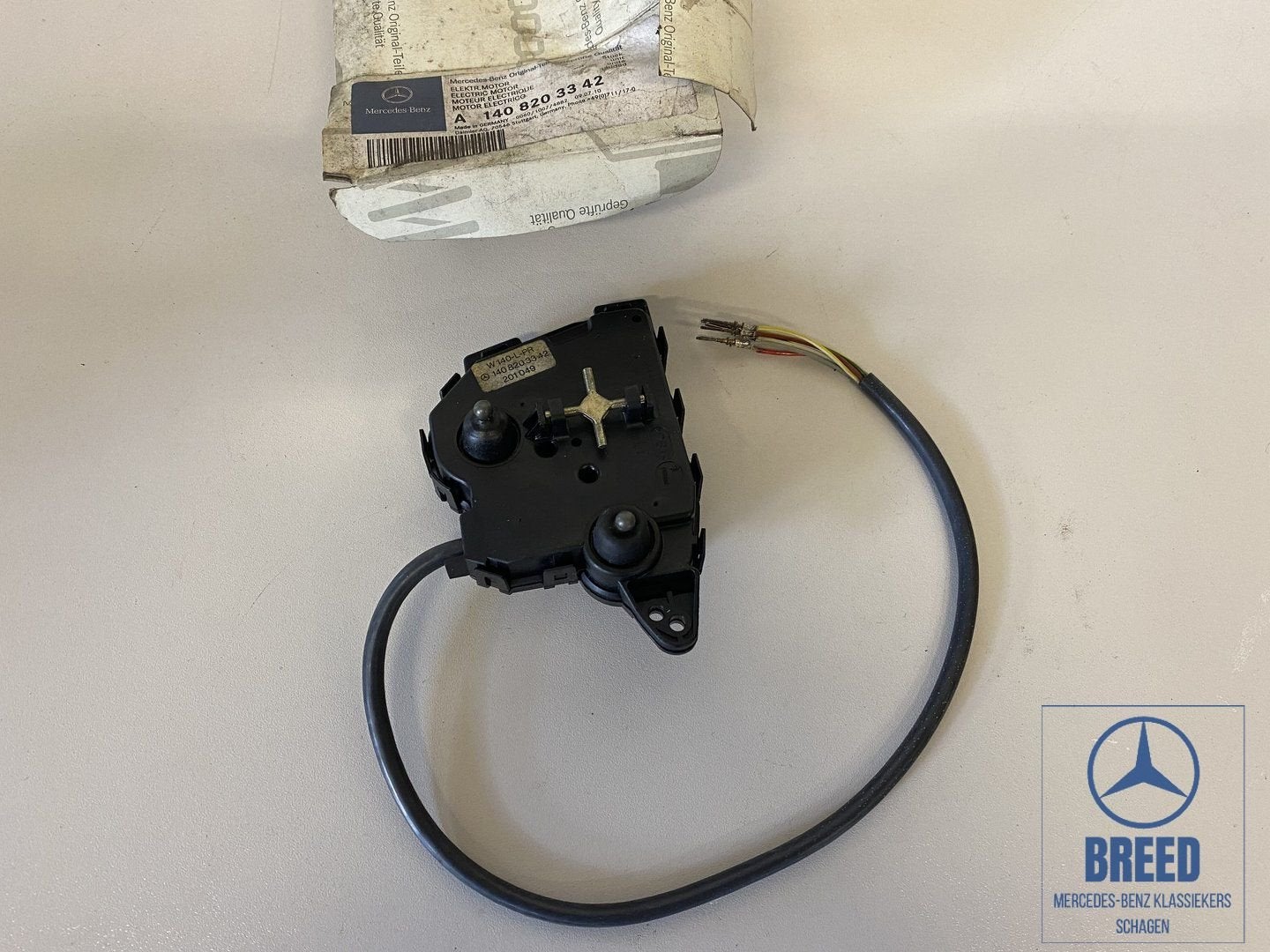 NOS stelmotor spiegel links voor Mercedes-Benz W140, Auto-onderdelen, -, Nieuw, Ophalen of Verzenden, -