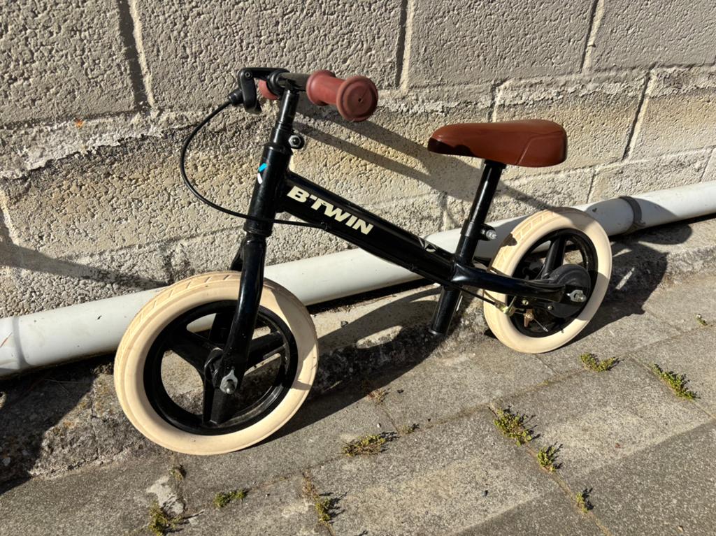 Draisienne decathlon bwtin, Enlèvement, Utilisé