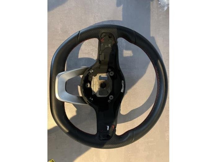 Volant d'un Mercedes A-Klasse, 3 mois de garantie, Utilisé, -, -