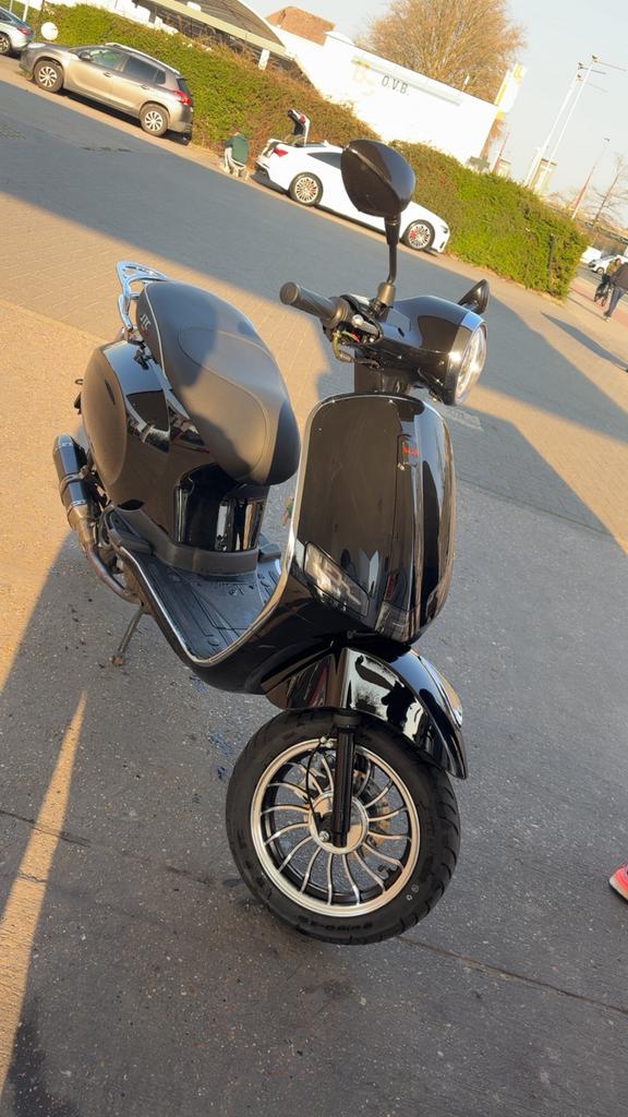 Jtc milano A klasse, Fietsen en Brommers, Scooters | Overige merken, Ophalen, Zo goed als nieuw, Elektrisch