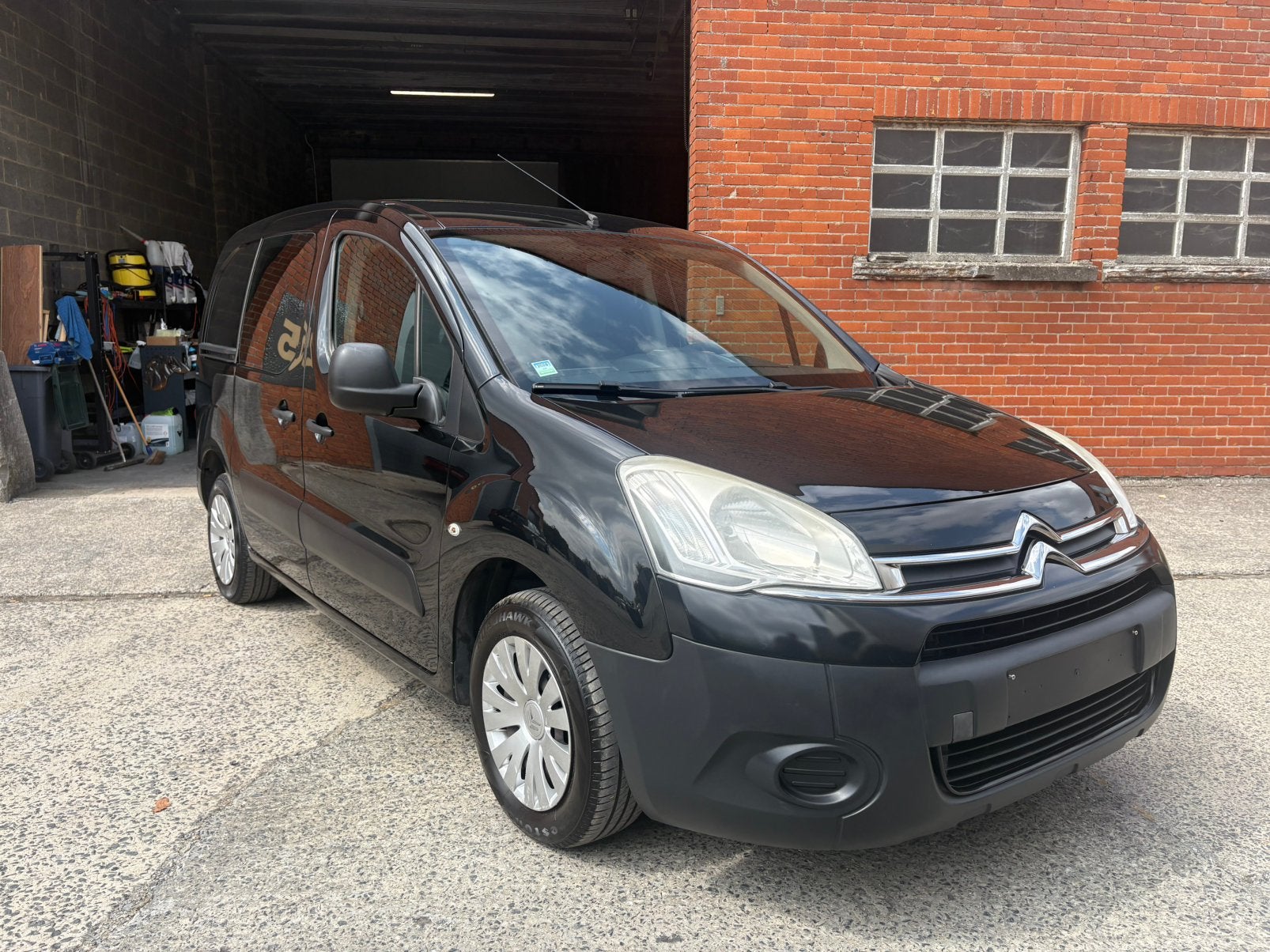 Citroën Berlingo Essence 129Dkm ! ! !, Autos, Euro 5, Achat, Entreprise, Boîte manuelle