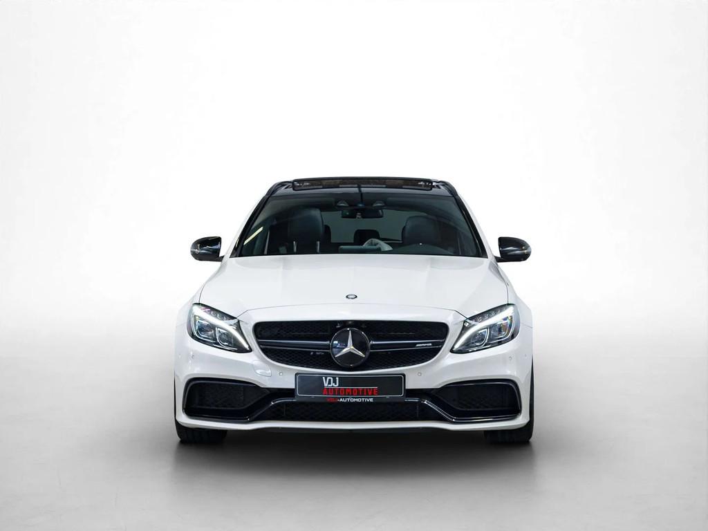 Mercedes-Benz C-CLASS 63 AMG C 63 AMG S|PANO|BURMESTER|360, Auto's, Mercedes-Benz, Automaat, 186 g/km, Wit, Leder