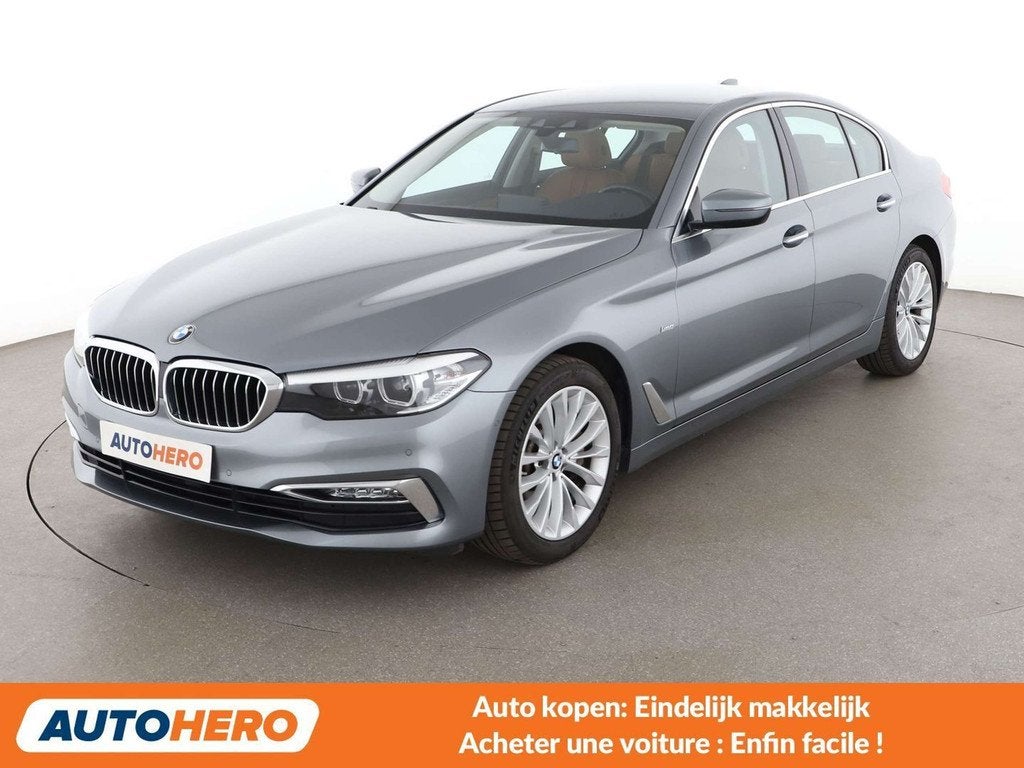 BMW 5 Serie 530 530i Luxury Line (bj 2017, automaat), Auto's, Achterwielaandrijving, Gebruikt, Euro 6, https://public.car-pass.be/vhr/a4cd6703-c2b0-403e-8f7d-af7a4d1222cd