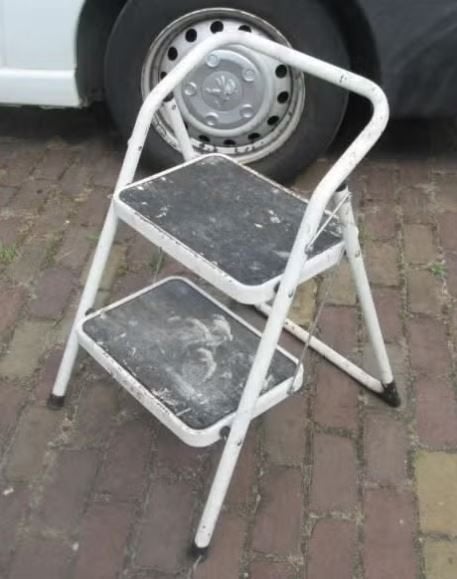 Stevig inklapbaar Trapladder, Doe-het-zelf en Bouw, Ophalen of Verzenden, Gebruikt, Ladder