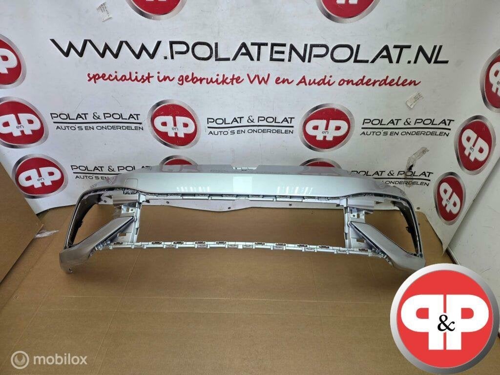 Golf 8 R Voorbumper LA7W