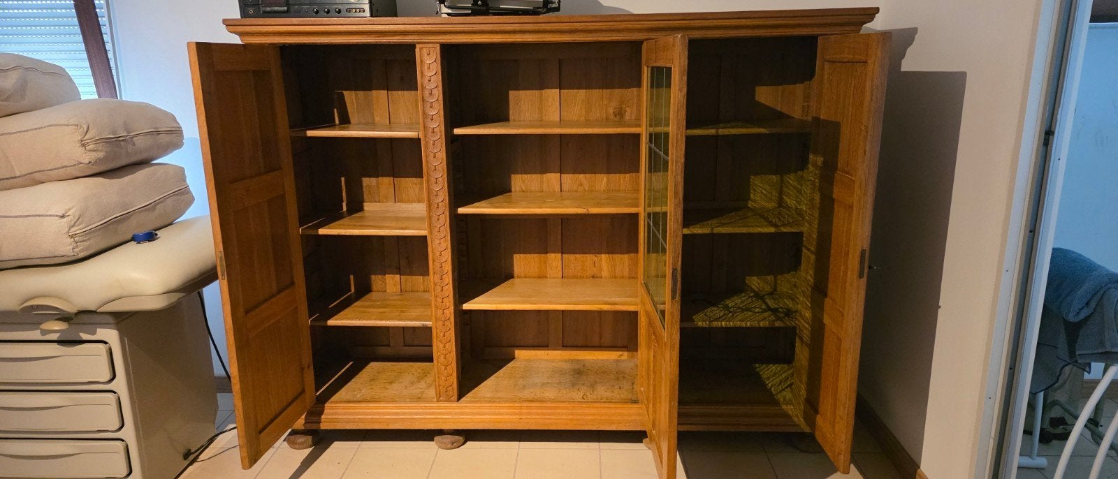 armoire/vaisselier en bois, Enlèvement