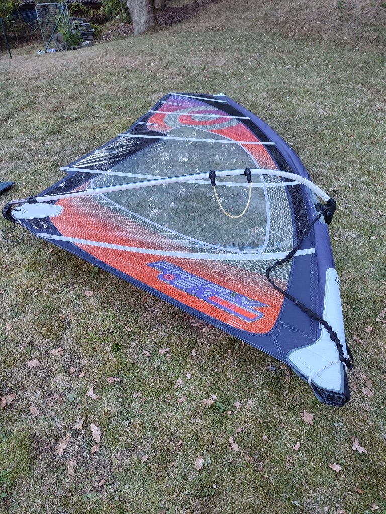 Voile Neil Pryde Firefly 6.1   100€, Sports nautiques & Bateaux, Enlèvement, Utilisé, 5 à 6.5 m², Neilpryde