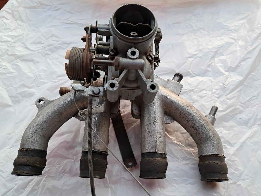carburator inclusief inlaatspruitstuk Solex 32PBISA3, Enlèvement, Utilisé, Pièces Oldtimer ou Ancêtre