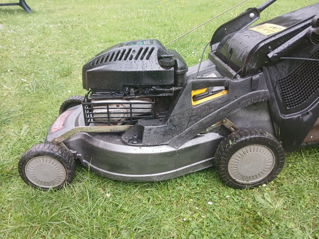 Briggs Stratton 550  GGP 53CM zelfrijdende grasmaaier, Ophalen, Gebruikt, Versnellingen, GGP  MTD