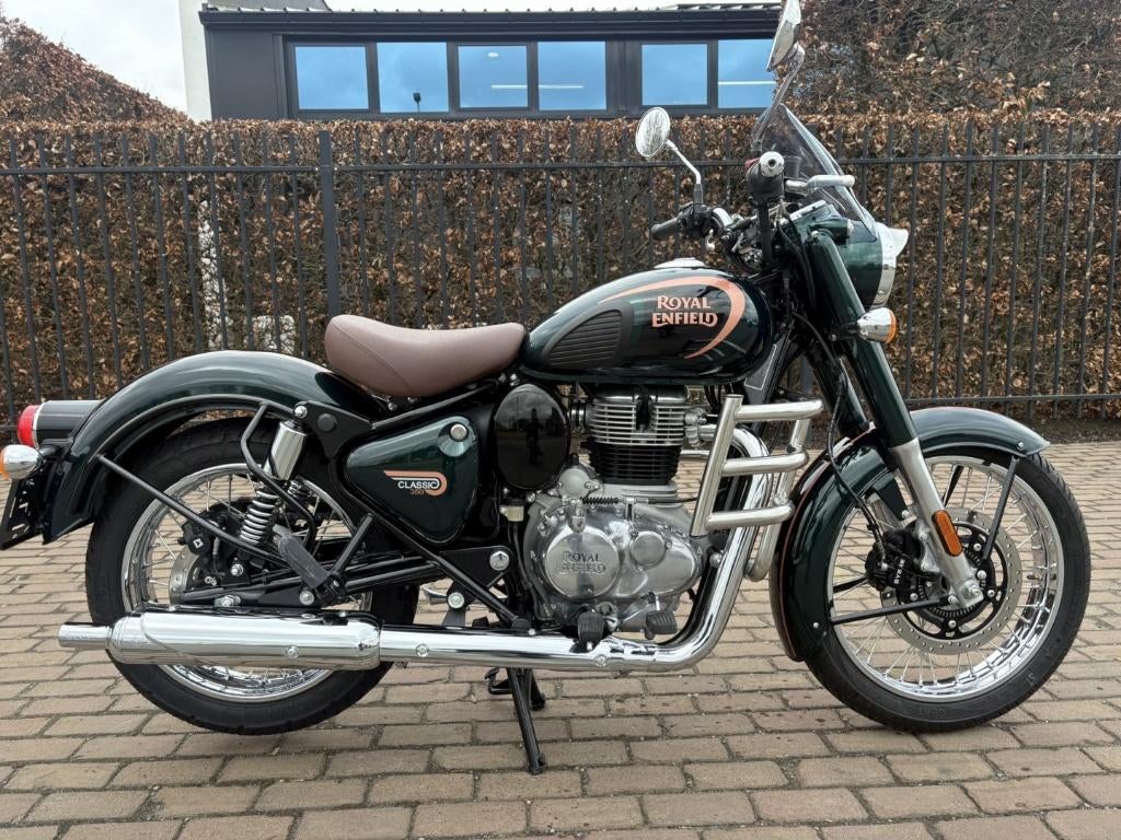 Royal Enfield Classic 350, 350 cm³, Entreprise, Permis Moto A2 minimum, 12 à 35 kW